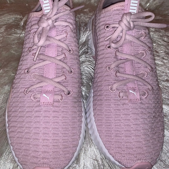 PUMA shoes - Picture 3 of 4